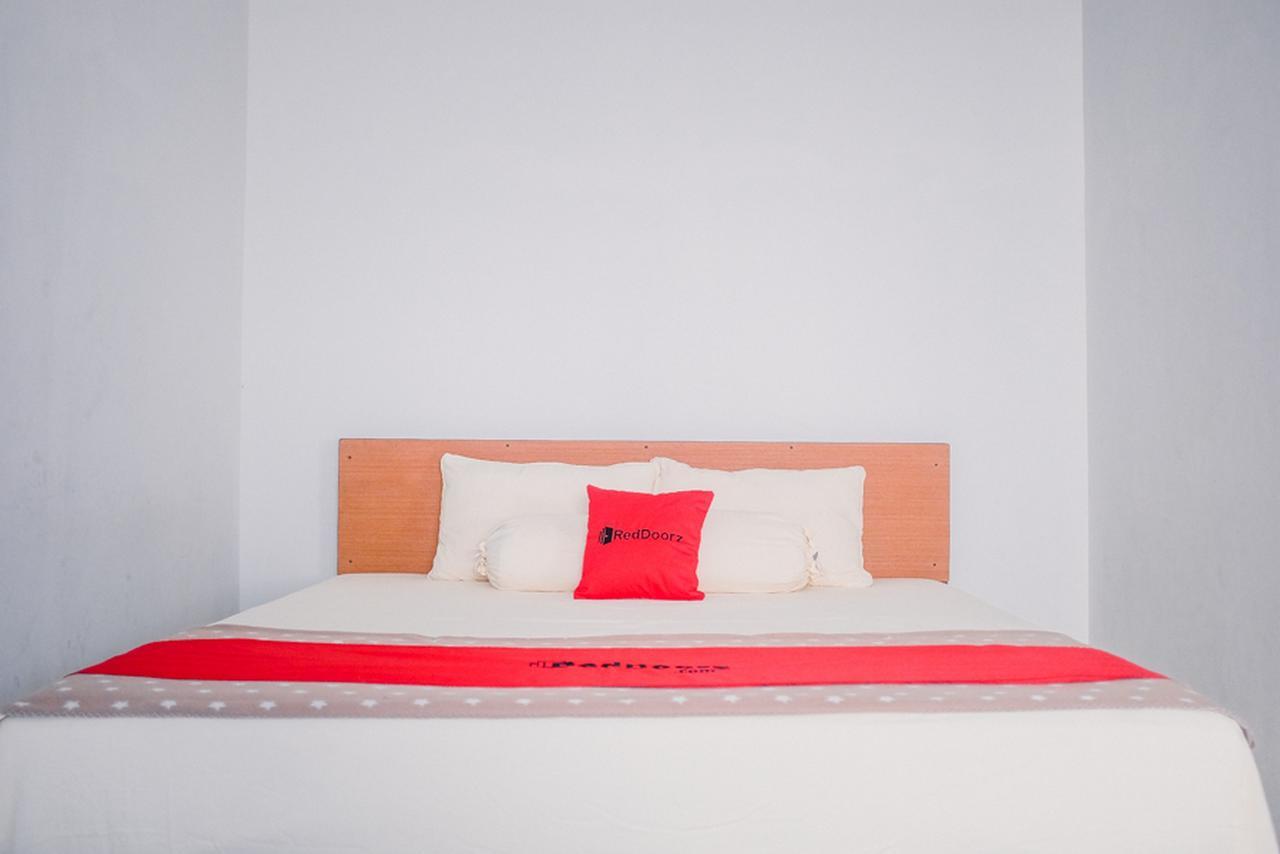 Reddoorz Near Sirkuit Sentul Hotel Bogor Kültér fotó